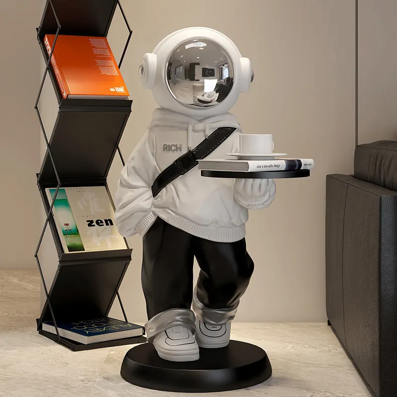 Creative Home Living Room Large Landing Decorations Housewarming Gifts Astronaut 3D Tray Decoration